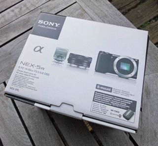 ソニーNEX-5R・アトリエＭ6代目カメラ。