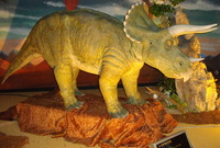 巨大恐竜博とアイロンビーズ