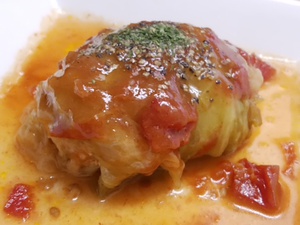 旨味甘味たっぷり白玉ねぎ ロールキャベツが旨い春キャベツがおすすめ 旨味甘味たっぷり白玉ねぎ ロールキャベツが旨い春キャベツがおすすめ