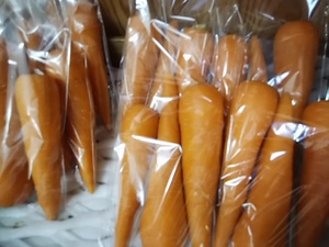 木曜日は12時オープン 栄養1.5倍のニンジン19日入荷 地物野菜の入荷が心配 木曜日は12時オープン 栄養1.5倍のニンジン19日入荷 地物野菜の入荷が心配