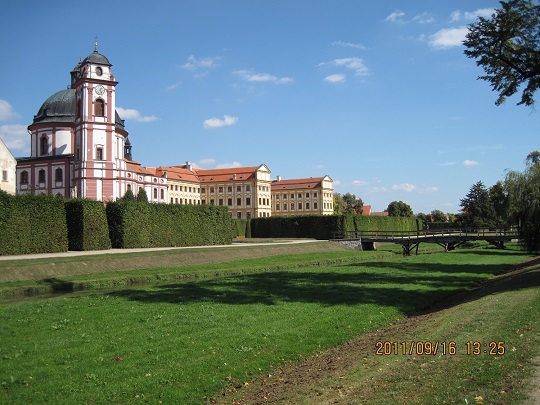 私が訪れたチェコの城　Jaromerice  nad  Rokytnou