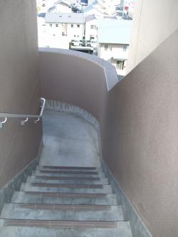 避難経路の確認を・・・