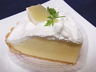 「みんながわざわざ通うケーキ屋さん」オムリブル