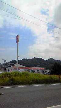 近所をゆっくり歩いてきました