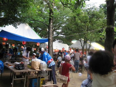 盛大に大岩本町夏祭り