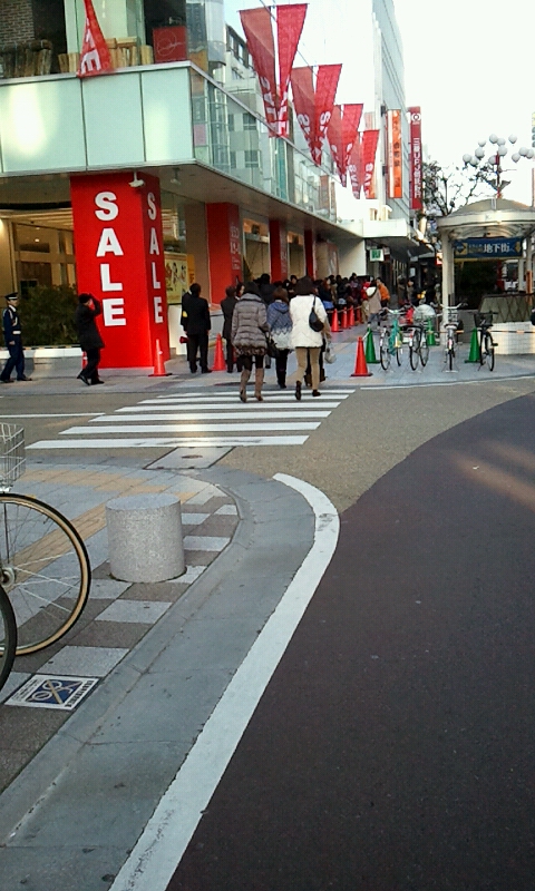 紺屋町の朝