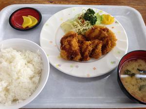 黒はんぺん・ヘソフライ定食600円