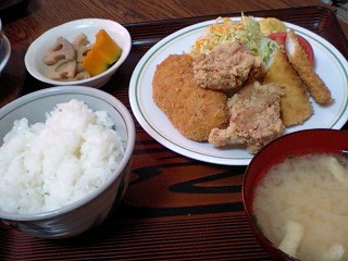 650円B定食!学生さんに人気!?駿河区大谷まるやまさん!