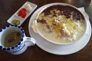 950円カレードリア!大盛りサイズでシシリアさんから。