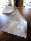 ヒマラヤ水晶のピラミッド再入荷...
