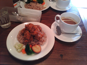 カレー屋さんのワイヤーアート