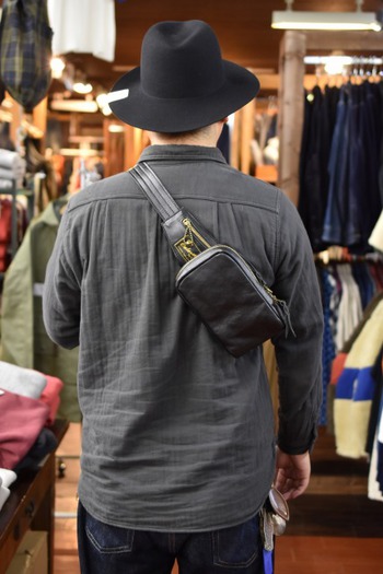 CUSHMAN / CUSHMAN Leather Shoulder Bag | Barnstormer blog