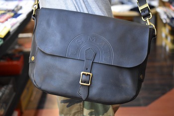 Vasco / VASCO Leather Postman Shoulder Bag | Barnstormer blog