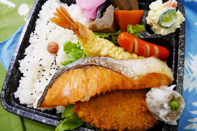 幕の内弁当