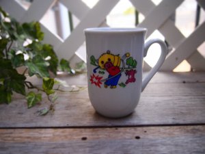 レトロ　ゴルフネコうさちゃん陶器マグカップ