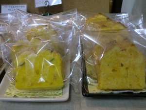 19日は鶏の塩だれ炒め　4種パウンドケーキ