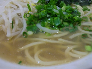 減塩スープのラーメン