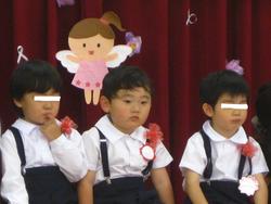 みんなにご挨拶、不満そう？