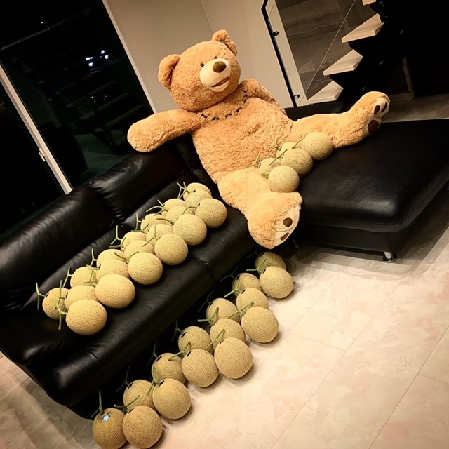大量メロン
