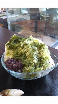 お茶屋やさんのカキ氷