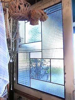 屋根裏のような雑貨屋さん『Die blume』