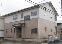 焼津市中新田Ｔ様邸　足場を外しました。