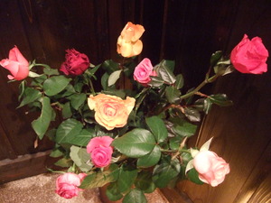 薔薇を飾りました。