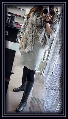 ロリアンblog「新作・ロングブーツY(^。^)　」