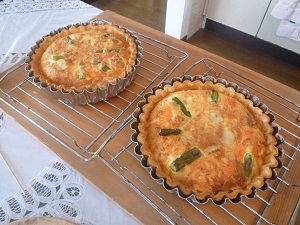 ホタテとサーモンのキッシュ