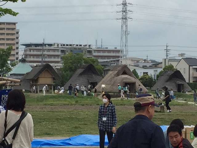 田園のマルシェ　　登呂遺跡にて