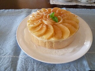 今が旬の桃のムース