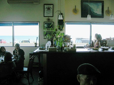 ハワイにいるようなお店