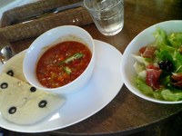 ベーカリーカフェ