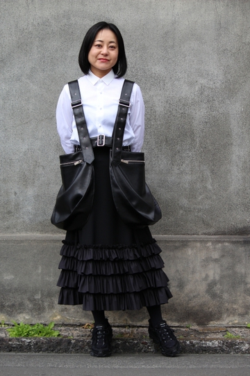 noir kei ninomiyaスカート-