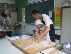 蕎麦打ち講師!?
