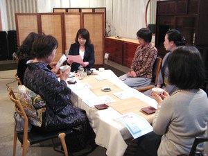 香りのお茶を楽しむ