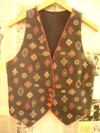 SOGARA VEST.