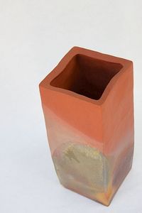 褐色花器 2008/07/26 10:00:00