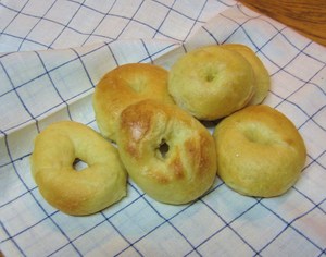 めざせ！モチモチベーグル