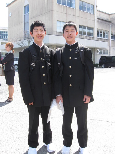 春の雨ダイアリー 中学校 入学式