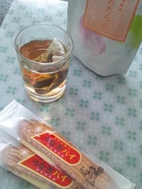 夜のお菓子とおから茶