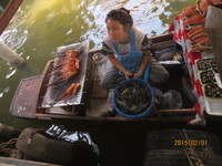 バンコクのタリンチャン水上マーケット