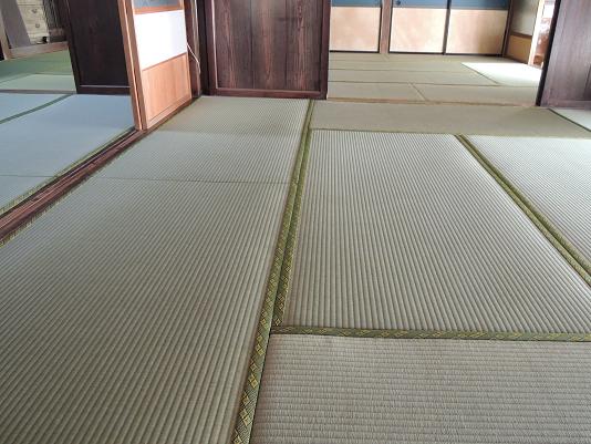 四部屋間付