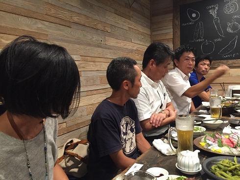 語る前田さん
