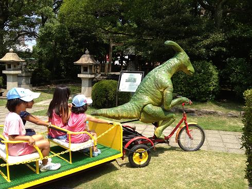 恐竜自転車