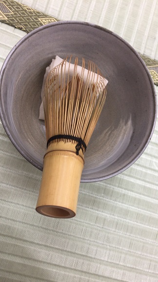 茶筅の綴じ目は上
