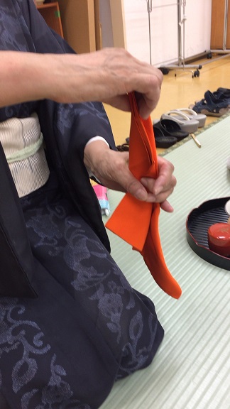 ふくさ三角の三つ折り