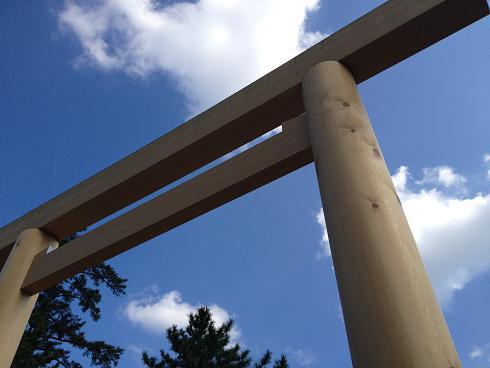伊勢神宮の鳥居