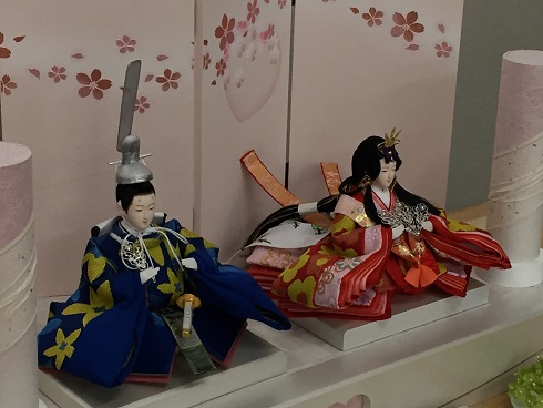 新柄のお雛様