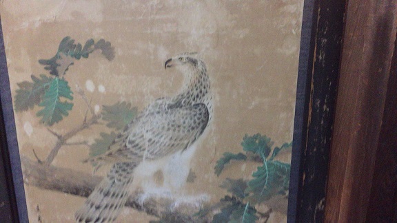 タカの襖絵